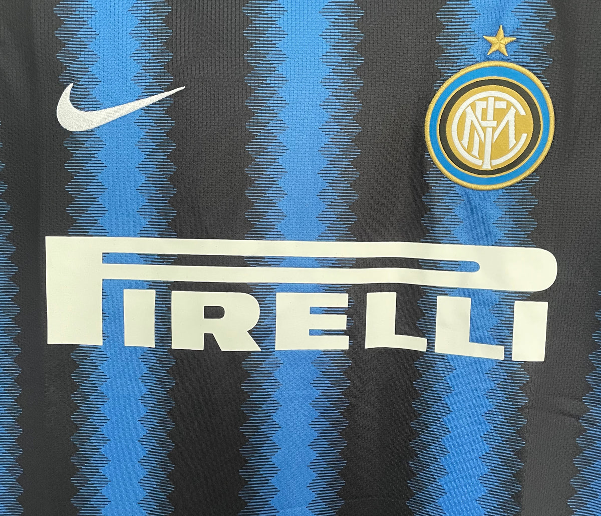 Inter Milan Domicile Retro 2010/2011