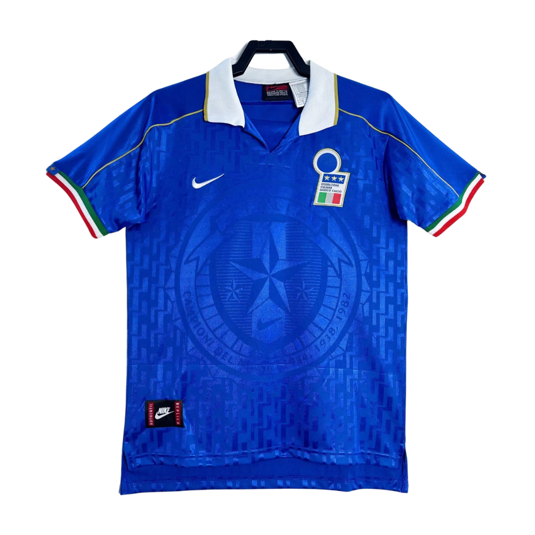 Italy Home Shirt - 1995 – Retro Football Shirts